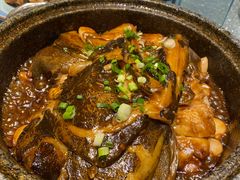 -海派美食·家宴海鲜青岛菜·石锅鲽鱼头(东方城店)