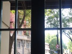 -星巴克(武康路店)