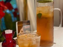 白桃乌龙果茶-维园悦谱·海派家常菜(乌鲁木齐南路店)