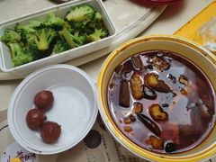 -卯火锅(人和协信店)