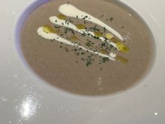 奶油蘑菇汤-Ambra Haus琥珀屋精酿餐厅(宝山店)