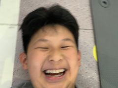 -英派斯健身旗舰店(海信国际中心馆)