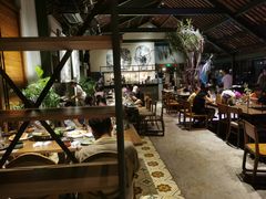 -喜洲吧·江畔老船厂·庭院餐厅(喜临院店)