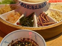 -怪噜范·老贵阳街头名小吃(汇金星力城店)