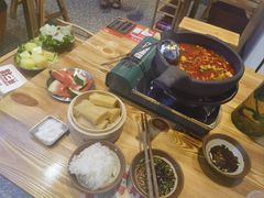 -黔二妞地摊火锅(龙华清湖店)