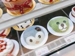 -花花卷卷·鲜食蛋糕(静安久光百货店)