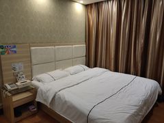 -城枫酒店(陈家祠地铁站店)