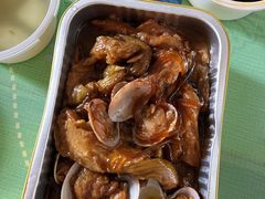 茄子炖蚬子-日丰园海肠水饺·老字号大连海鲜(和平广场店)