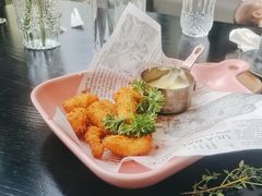 -伯顿西餐厅(厚街香榭丽店)
