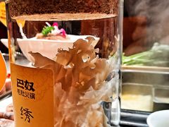 绣球菌-巴奴毛肚火锅(悠唐购物中心店)