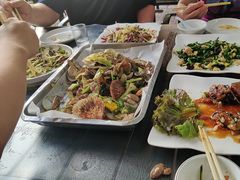 -鑫渔港海鲜本地菜·山海关浑锅(东戴河店)