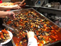 -四海一家自助餐(益田假日广场店)