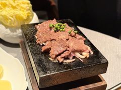 -左庭右院鲜牛肉火锅黑金店(陆家嘴中心店)