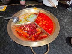 奔驰火锅-周师兄大刀腰片火锅(洪崖洞旗舰店)