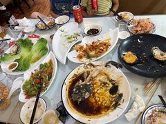 -覃记海鲜美食餐厅