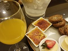 -深圳星河丽思卡尔顿酒店