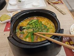 -花馬肆.云南过桥米线(汉神购物广场现场熬汤店)