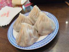 -笑来喜馄饨小笼工坊(通扬路店)