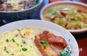 Braised Spare Ribs Noodle Soup