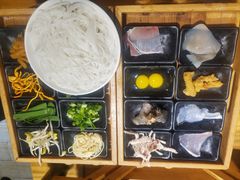 -勺子米线·云南传统小吃市集(四方街店)