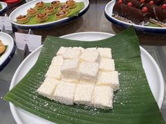 -飨食汇全日制餐厅·昆山皇冠假日酒店(九方店)