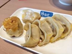 牛肉煎包-韩海丽特色美食(秀州路店)