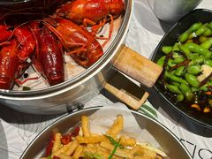 -巴厘龙虾·榜首油焖大虾(音乐学院·沿江酒馆店)