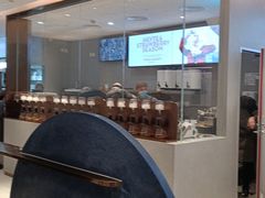 -喜茶(北京华贸购物中心店)