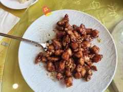 酱爆桃仁鸡丁-同和居(月坛店)