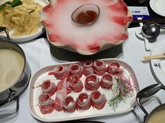 -红鼎豆捞·非遗鲍皇汤火锅(宝丰路店)