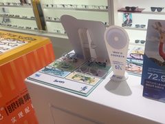 -诺柯视眼镜-蔡司依视路官方工厂店(淞南一店)