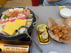 -豚妈妈汤饭·部队锅(南京东路店)