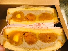 咸蛋黄芋泥吐司-okie dokie鱼酱泼奇(金鱼巷店)