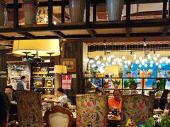 -领鲜活海鲜榴莲自助火锅(东门店)