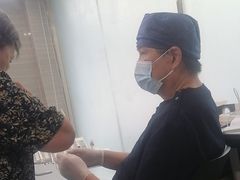 -上海仁爱医院口腔科 · 种植