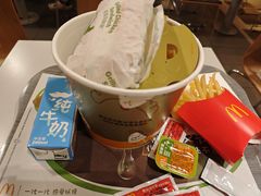 -麦当劳(斜土路2号店)