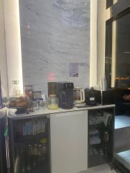 -简法造型·品牌形象店