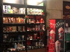 零售区-星巴克(杭州银泰城西一店)
