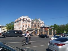 -滴血救世主教堂