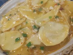 酸水土豆片-黄桷树曹家私房菜(江与城店)