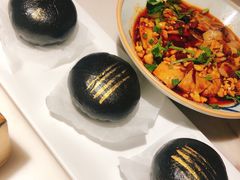 黑金流沙包-韵秋荷(宝山龙湖天街店)