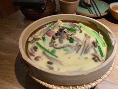 -吃饭皇帝大(长宁龙之梦店)