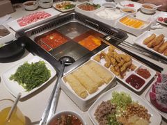 -海底捞火锅鲜切牛肉主题店(长寿路店)
