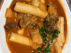 泡菜猪肉炒年糕-花漫里日式餐厅(刺桐店)