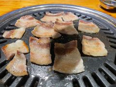 -唯成•韩国炭火烤肉 유성고기