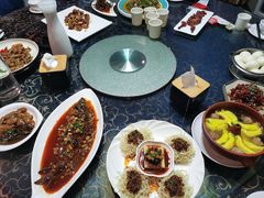 -舌尖上的食缘花园主题餐厅