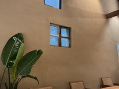 -红小姐咖啡馆(西津渡店)