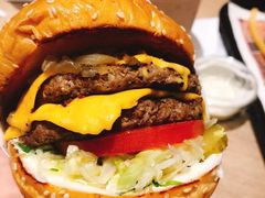 火烤双层牛肉特堡-The Habit Burger Grill 哈比特汉堡(爱琴海店)
