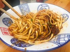 -杨伯英传统杂酱面