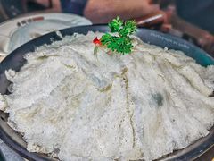 -老牌坊云南鱼豆花火锅(哈西万达店)